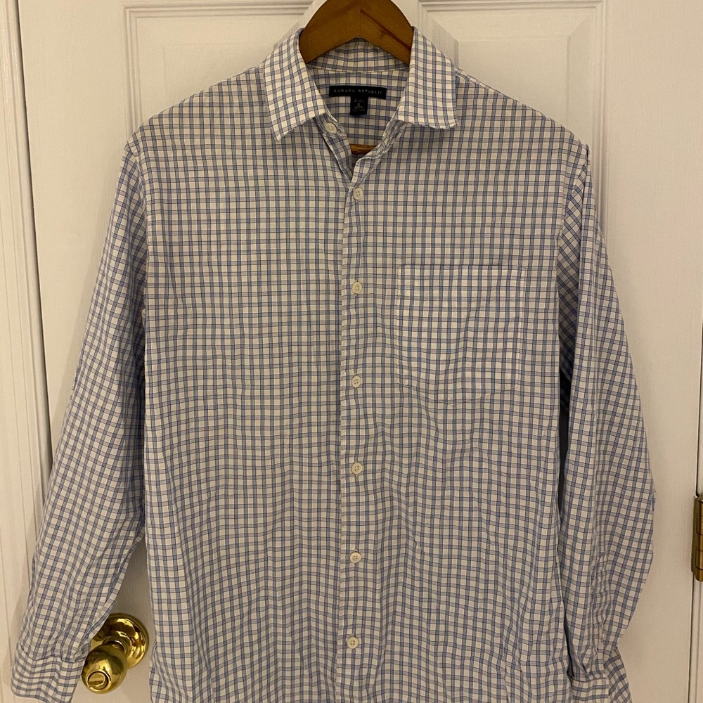 Banana Republic Long Sleeve Button Up